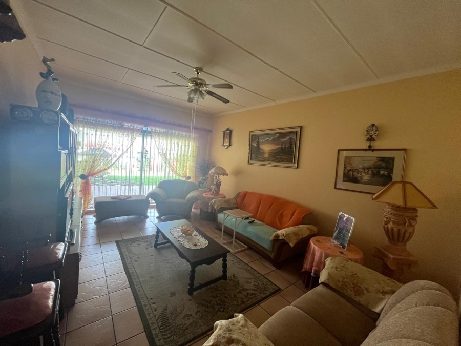 4 Bedroom Property for Sale in Odendaalsrus Free State